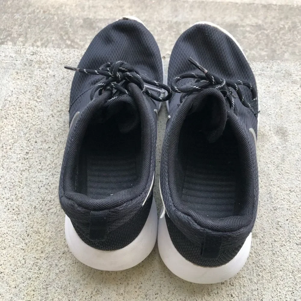 Nike Roshe Running Shoes